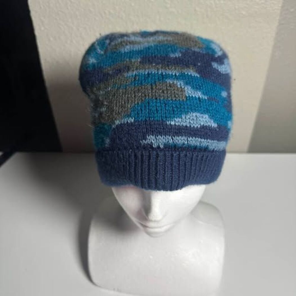 Gymboree kids medium Blue Camo Knit Beanie